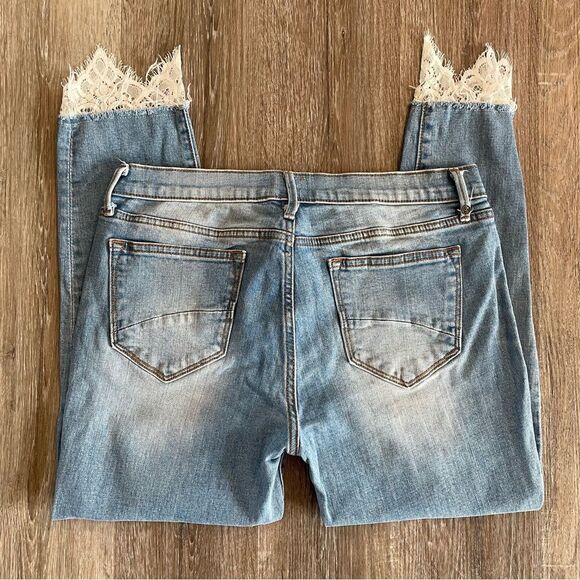 DRIFTWOOD Blue Ankle & Cropped Jeans with Lace Hem - Picture 8 of 8